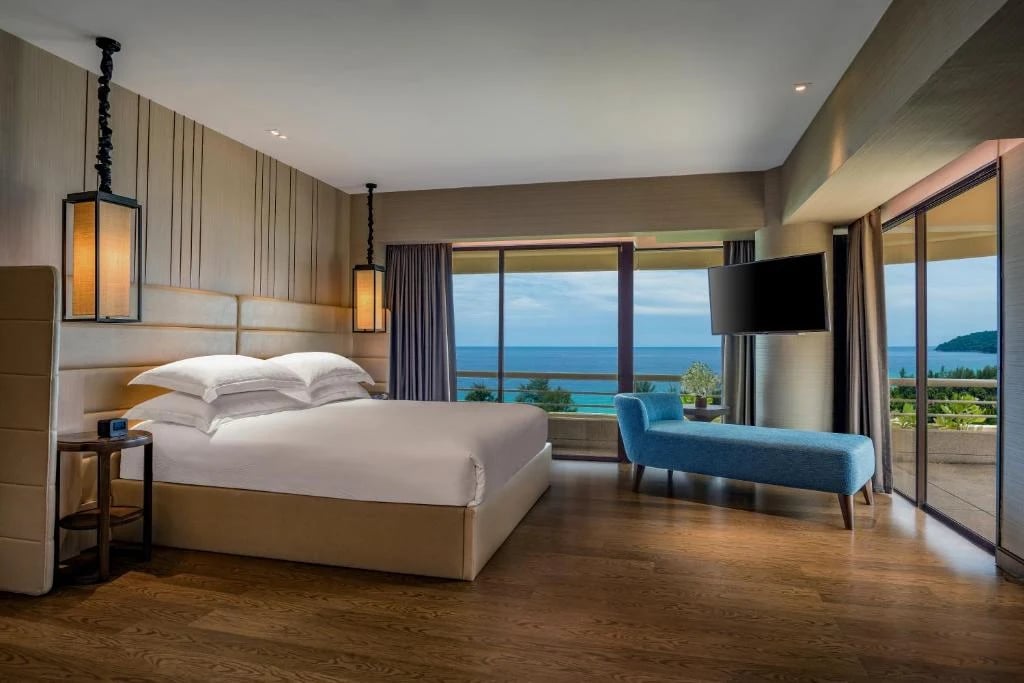 Pullman Phuket Karon Beach Resort — 5