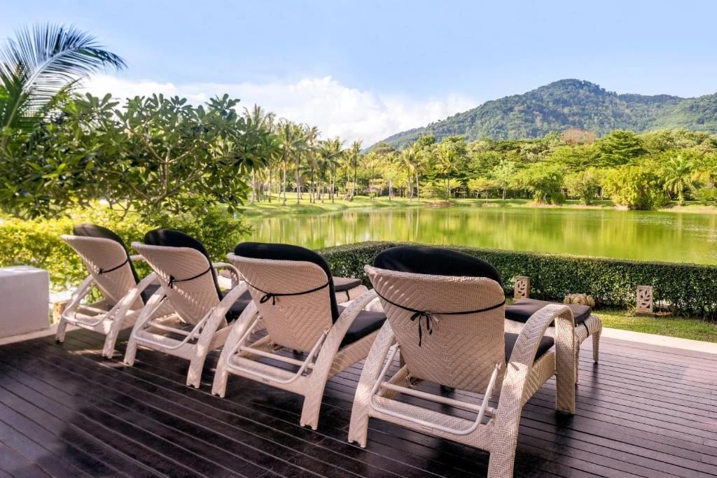 Pullman Phuket Karon Beach Resort — 12