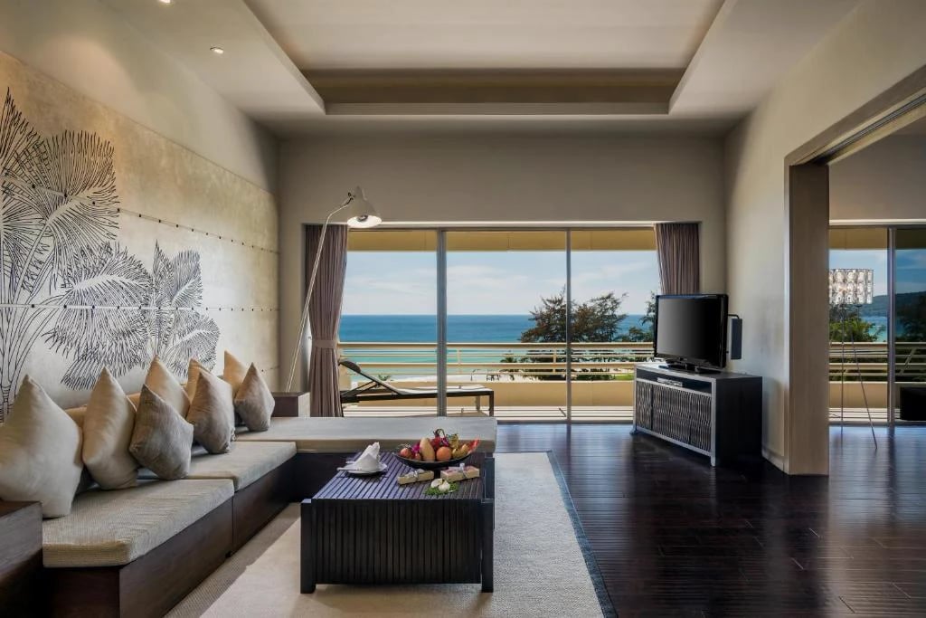 Pullman Phuket Karon Beach Resort